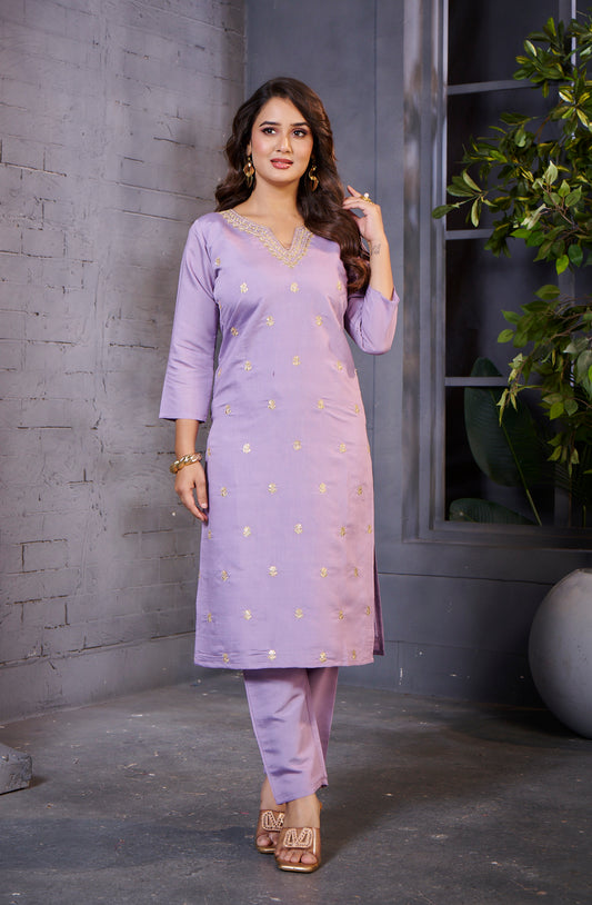 Elegant Lavender Embroidered Kurta Set for Women – Festive & Casual Wear