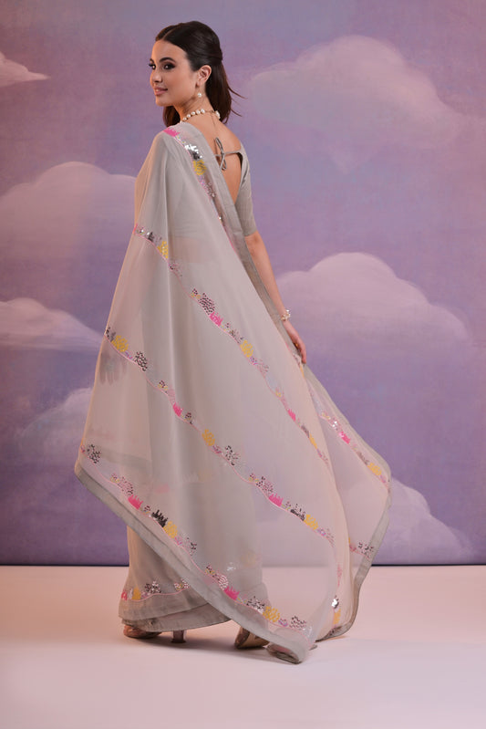 Elegant Grey Embroidered Georgette Saree – Subtle & Sophisticated Ethnic Wear